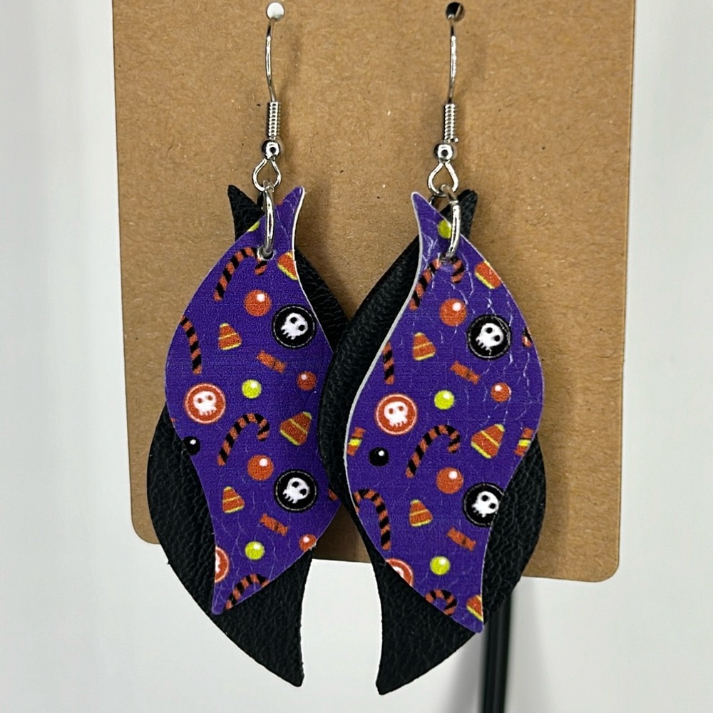 *LAST SET* Faux Dangle Earrings Double layered Halloween Skull Fashion Jewelry